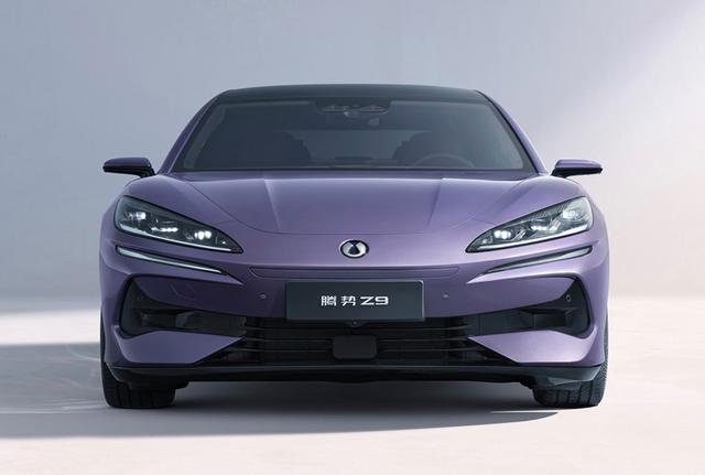 騰勢Z9：易三方平臺+BYD9000定制芯片，豪華程度超越邁巴赫-有駕
