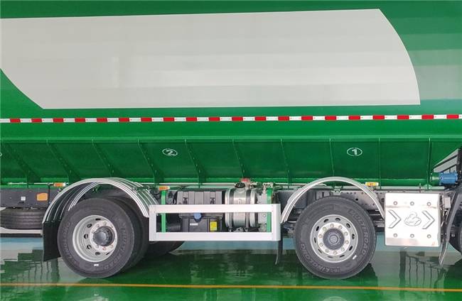 國四舊車淘汰置換34m3乘龍M3 6x2飼料車最高補10萬