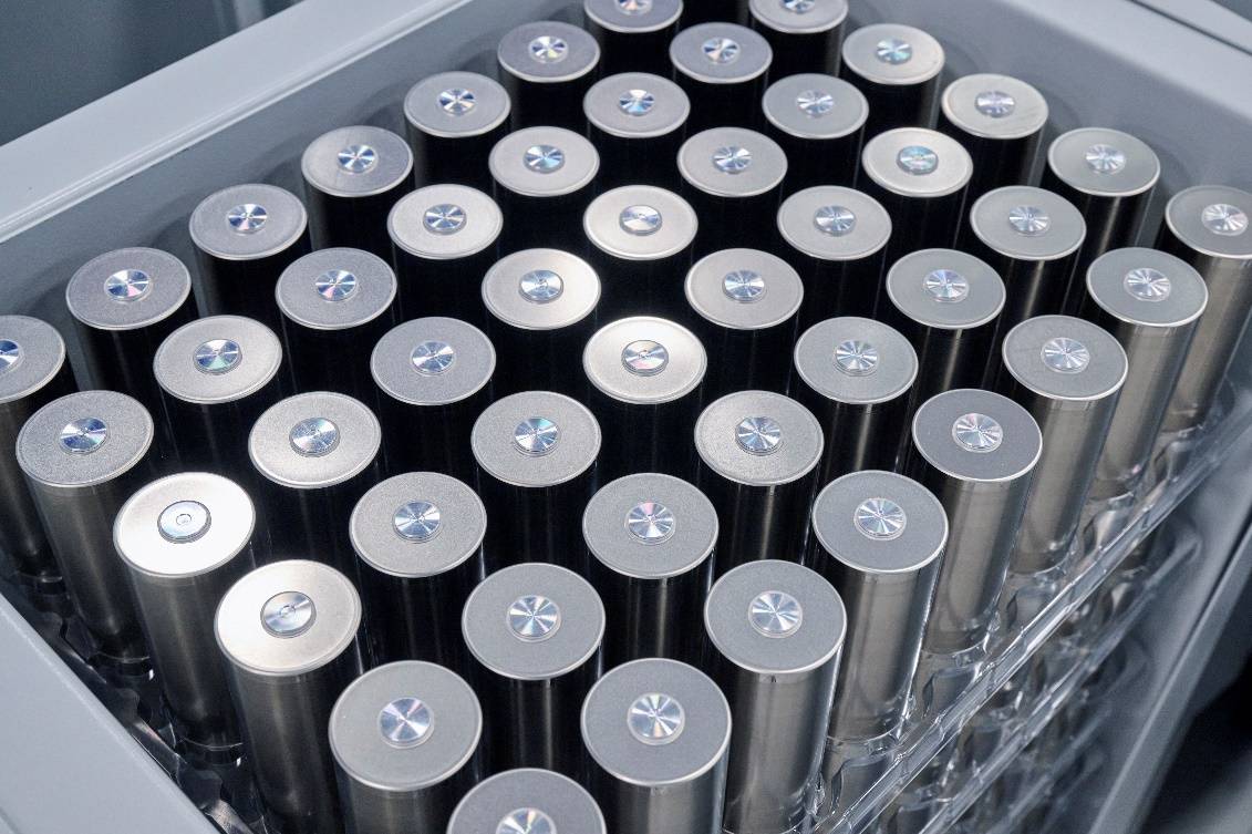 電動(dòng)化浪潮下,寶馬堅(jiān)守駕駛初心