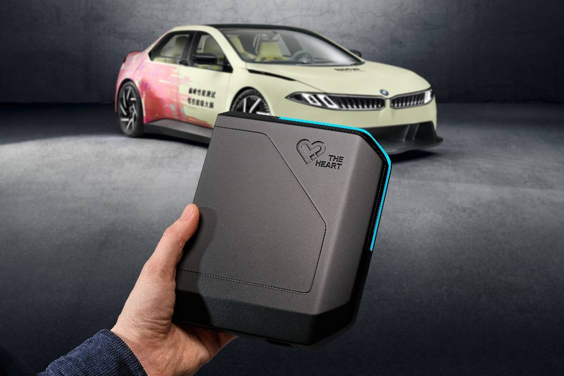 電動(dòng)化浪潮下,寶馬堅(jiān)守駕駛初心