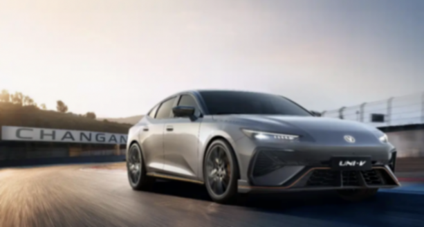 全新一代長安UNI-V下月上市,2.0T嘗鮮價11.49萬元