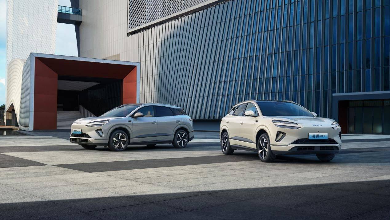 雙車齊發掀桌!海獅06揣100項標配殺進13萬級,這誰頂得住?