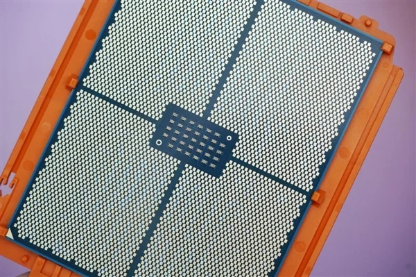 最強(qiáng)桌面CPU,AMD銳龍線程撕裂者9970X/9980X圖賞 最強(qiáng)桌面CPU!AMD銳龍線程撕裂者9970X/9980X圖賞