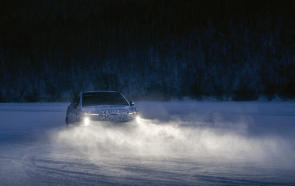 解碼沃爾沃SMA超混架構(gòu):從技術(shù)內(nèi)核到用戶體驗(yàn)的全維度突破