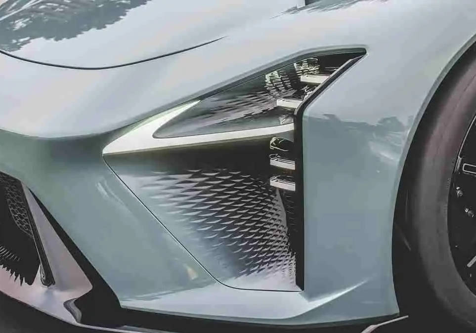 雷克薩斯概念車Sport Concept亮相2025圓石灘車展