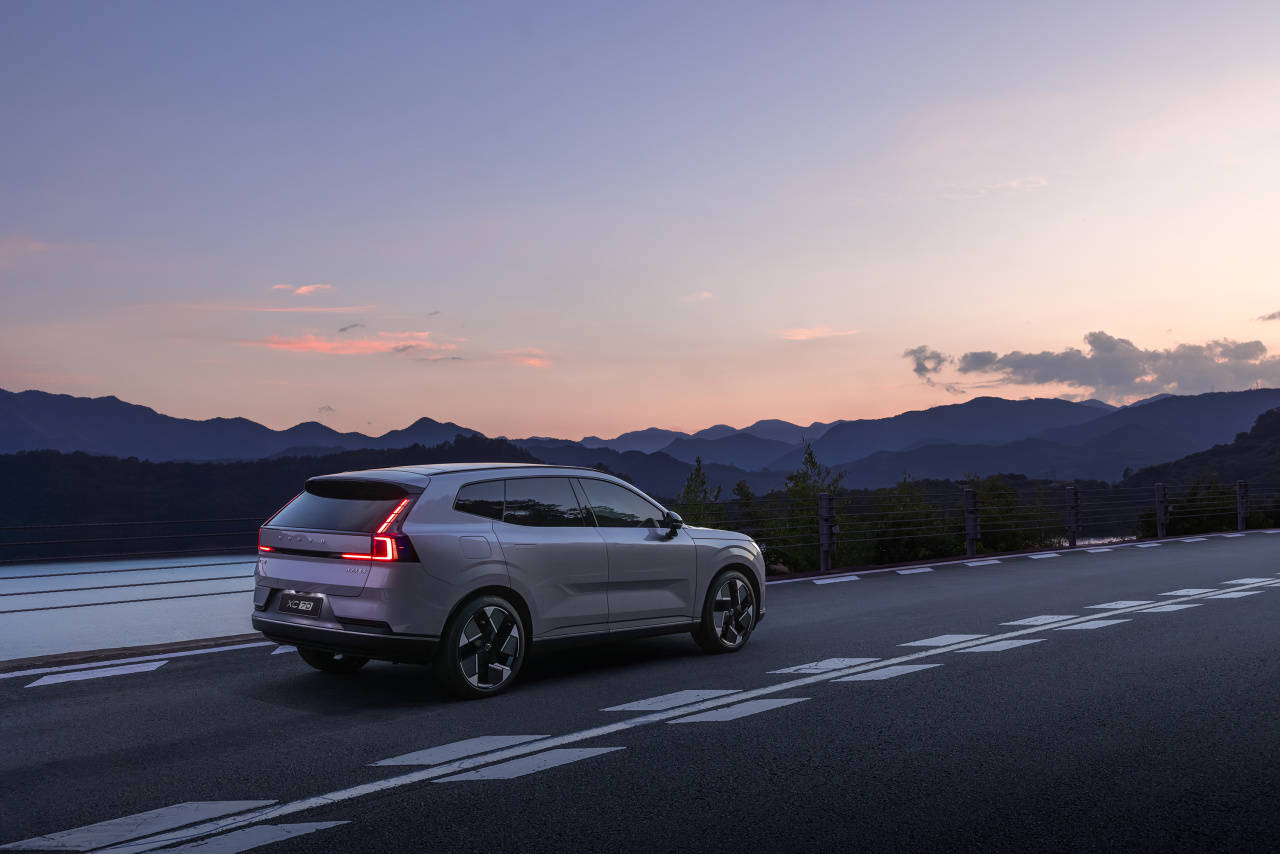 解讀XC70 SMA超級(jí)混動(dòng)架構(gòu):沃爾沃的創(chuàng)新解題思路和久違的勇敢