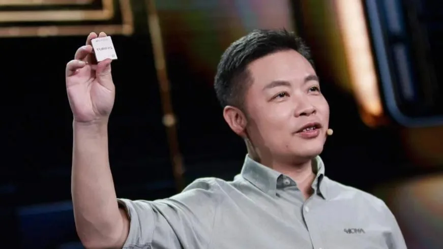 小鵬Q2全線暴漲:交付200%營收125%,何小鵬劇透純視覺Robotaxi 小鵬Q2全線暴漲:交付200%營收125%,何小鵬劇透純視覺Robotaxi