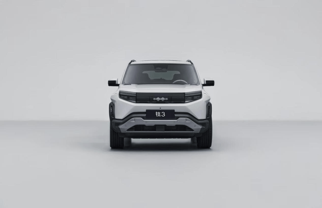 方程豹鈦3「變臉計劃」:支持新車換臉自由