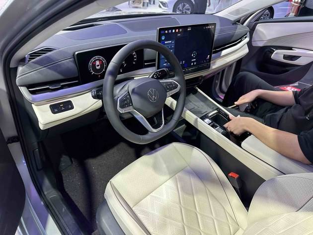 德系家轎的全面革新 成都車展實拍全新一代速騰L