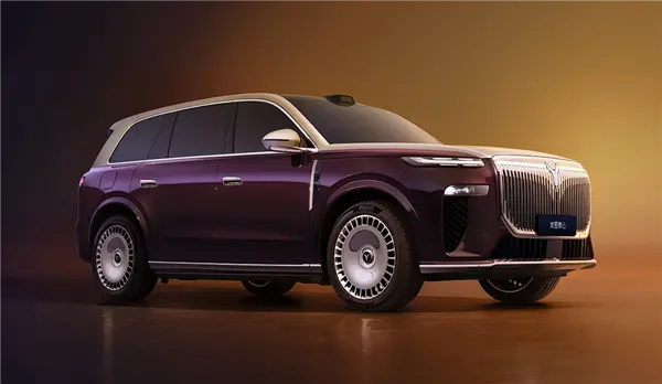 華為四激光雷達、65度同級最大電池！嵐圖全尺寸旗艦SUV泰山預售