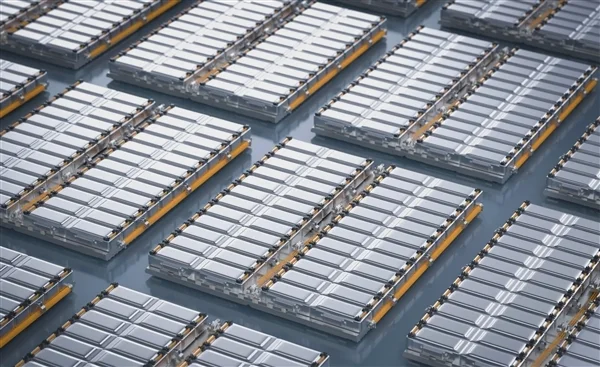 終結電動車冬天成電動爹的難題！上汽全固態電池2027年量產交付